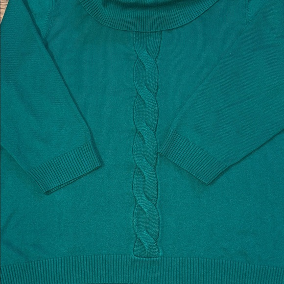 TANJAY Emerald Green Women's Neck Sweater - Picture 7 of 9